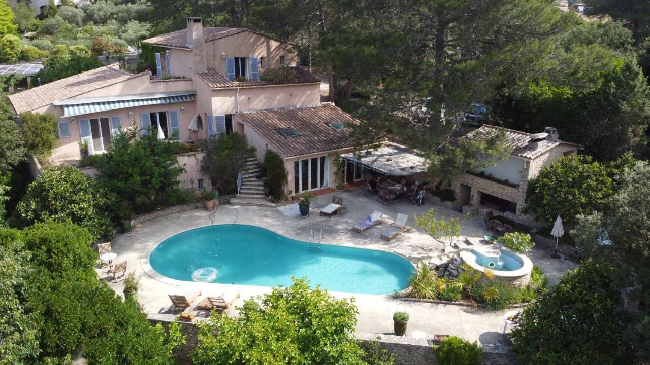 B&B Le Garric Νιμ Εξωτερικό φωτογραφία
